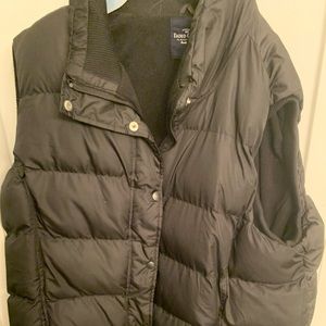 Puffer black vest
